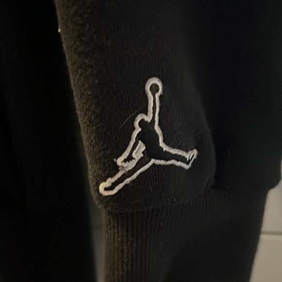 Girls’ Nike Jordan Long Hoodie - Picture 4 of 6